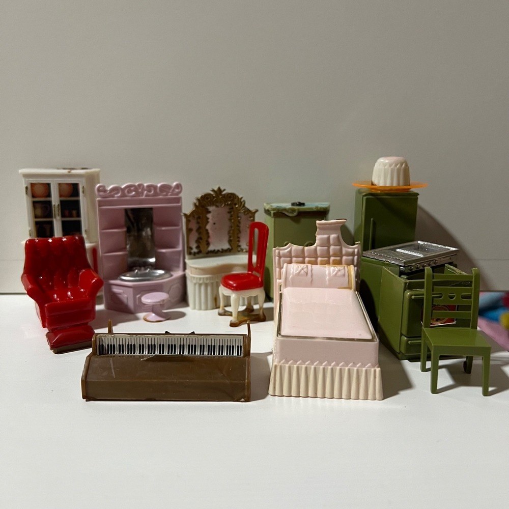Vintage Blue Box Toys Doll House Furniture Hong Kong bed kitchen vanity armchair